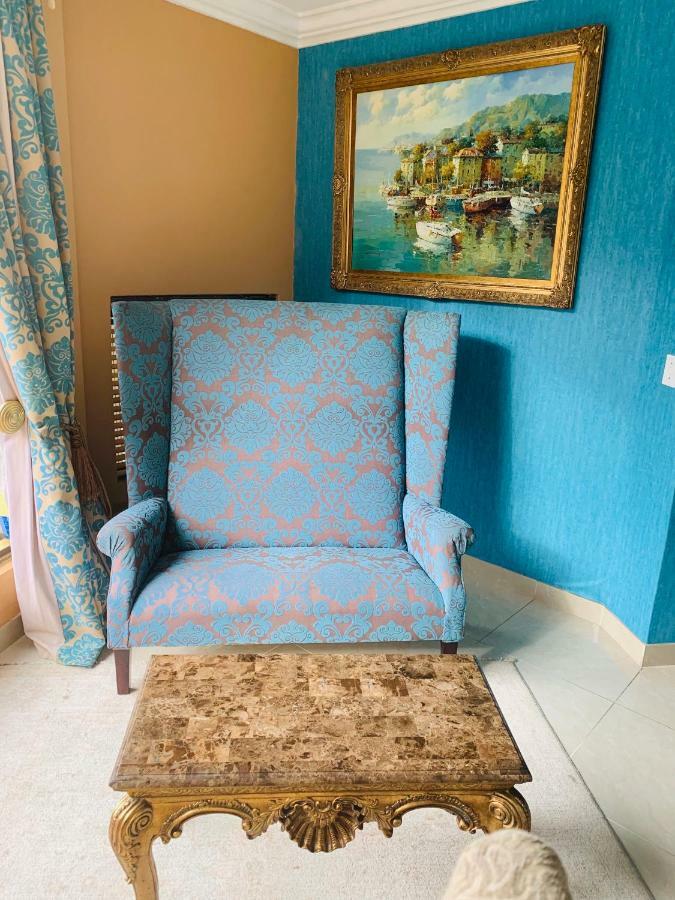 Bella Casa Guesthouse Йоханнесбург Экстерьер фото